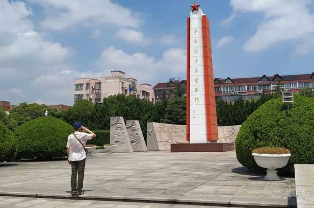 上海解放 (3).jpg