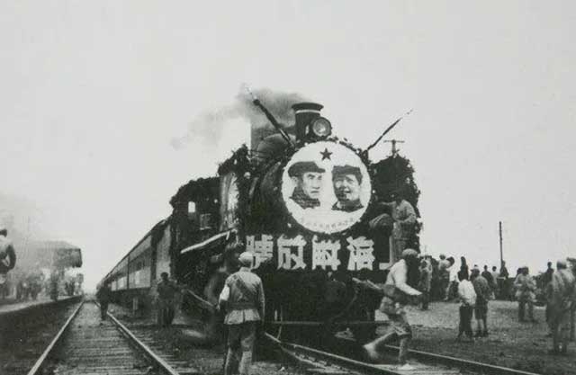 上海解放 (2).jpg