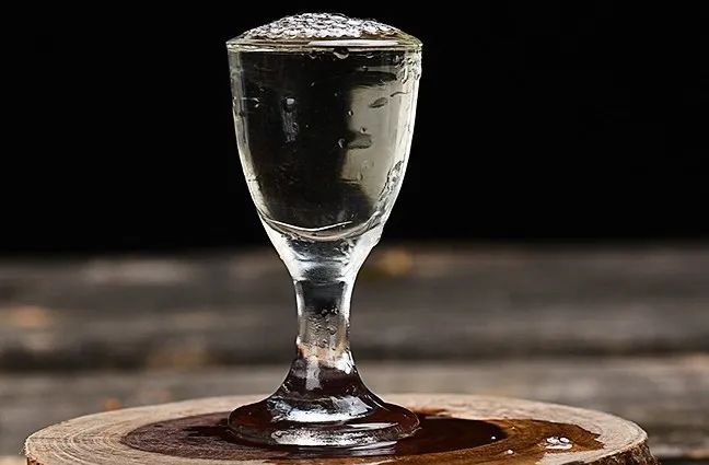 这几大类经典假酒，遇到千万别喝！