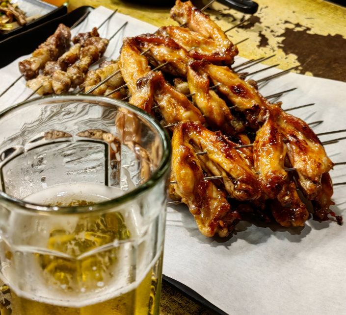 夏天喝啤酒，不管啥牌子，这3种劝你要少喝，都不是好啤酒
