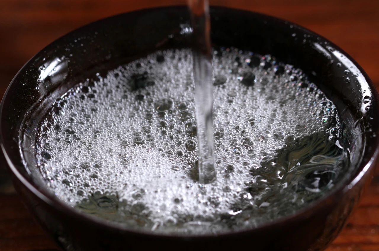 鉴别白酒好坏的10种方法