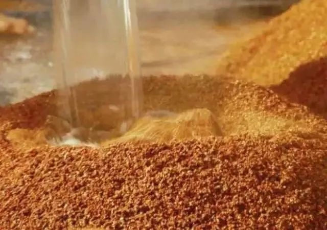 "掐头去尾"到底掐多少？酒头2%含甲醇、