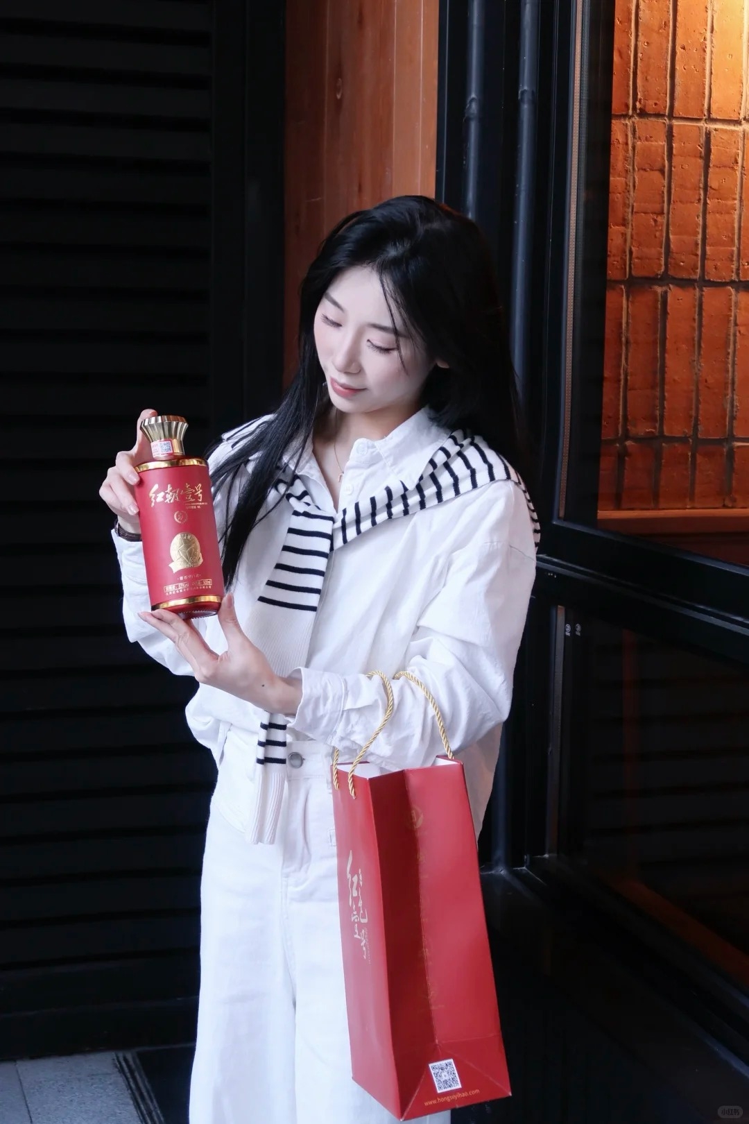 ✨老友小聚太治愈了?_2_Mimilee_来自小红书网页版1.jpg 喝酒怎么可能跟谁喝都一样呢?(图2)